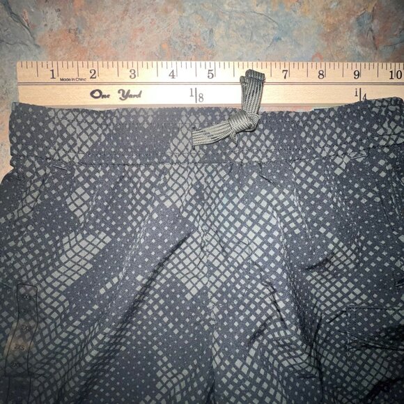 DSG Kids Adventure Athletic Fit Shorts 2XS Black Gray Elastic Waist Above Knee - Picture 4 of 9